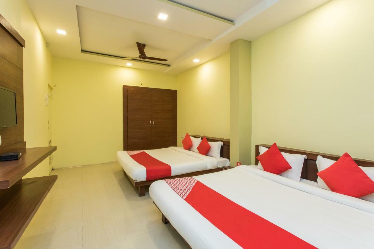 Oyo 17161 Hotel Mahalaxmi Ujjain Dış mekan fotoğraf