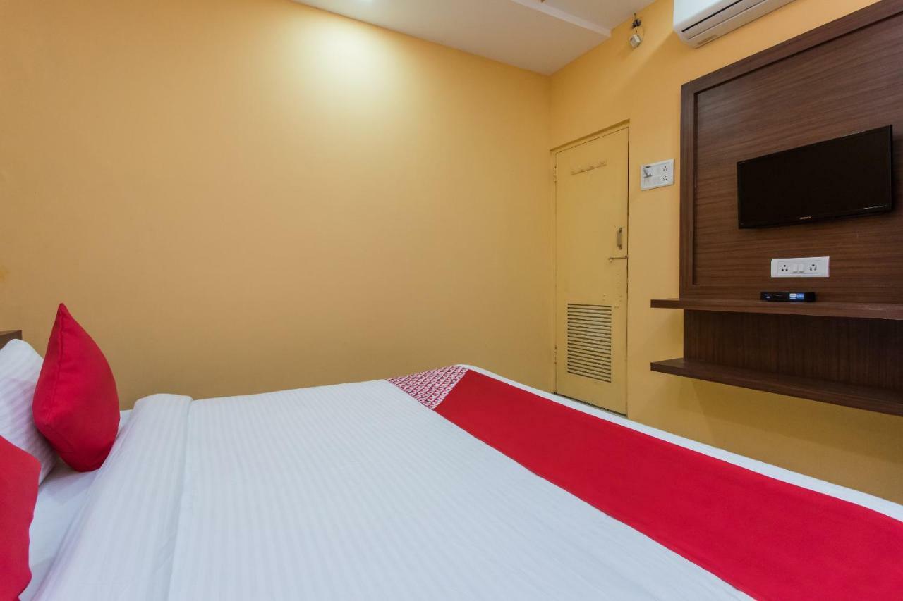 Oyo 17161 Hotel Mahalaxmi Ujjain Dış mekan fotoğraf