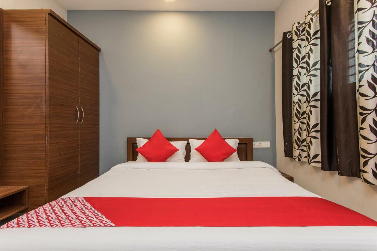 Oyo 17161 Hotel Mahalaxmi Ujjain Dış mekan fotoğraf
