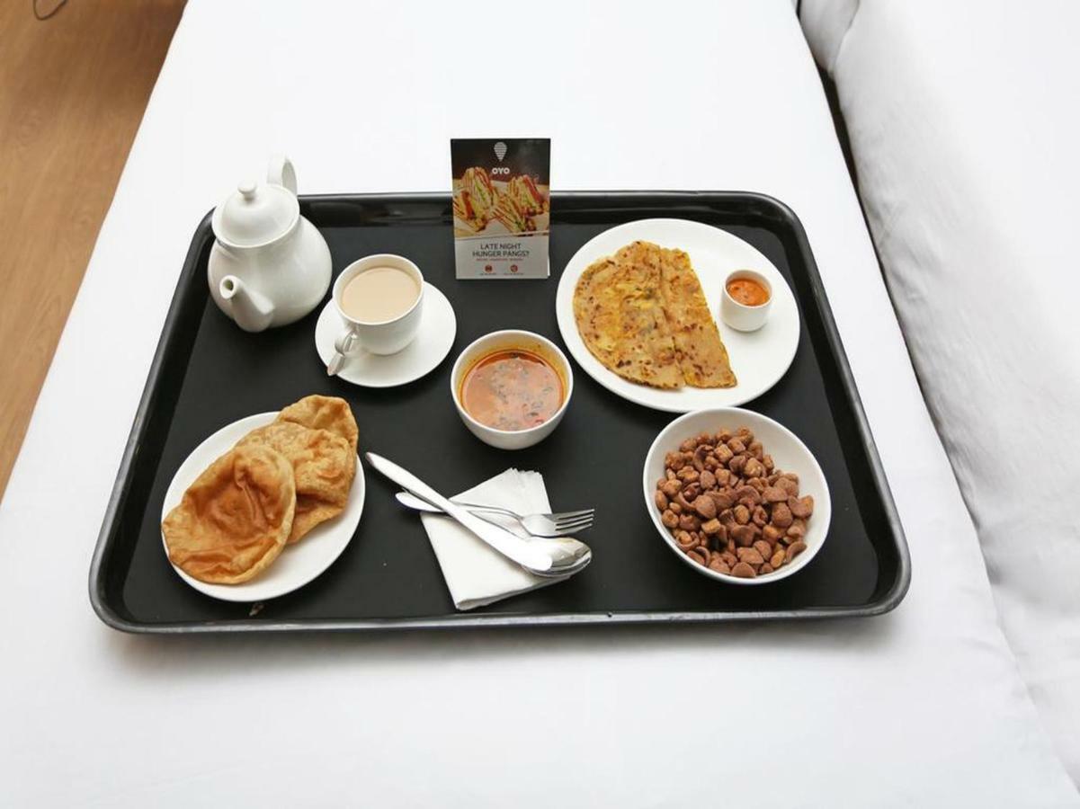 Oyo 17161 Hotel Mahalaxmi Ujjain Dış mekan fotoğraf