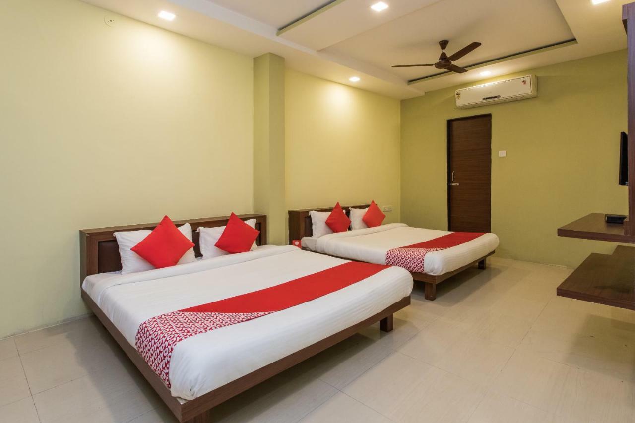 Oyo 17161 Hotel Mahalaxmi Ujjain Dış mekan fotoğraf
